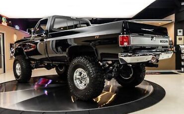 Chevrolet-Silverado-1500-Pickup-1987-Black-Black-20577-16