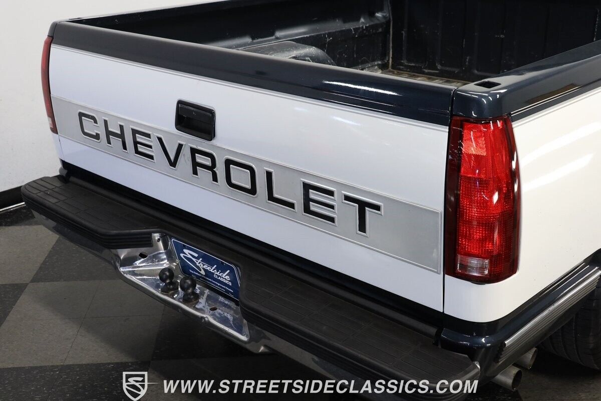 Chevrolet-Silverado-1500-Pickup-1988-Blue-Gray-211011-24