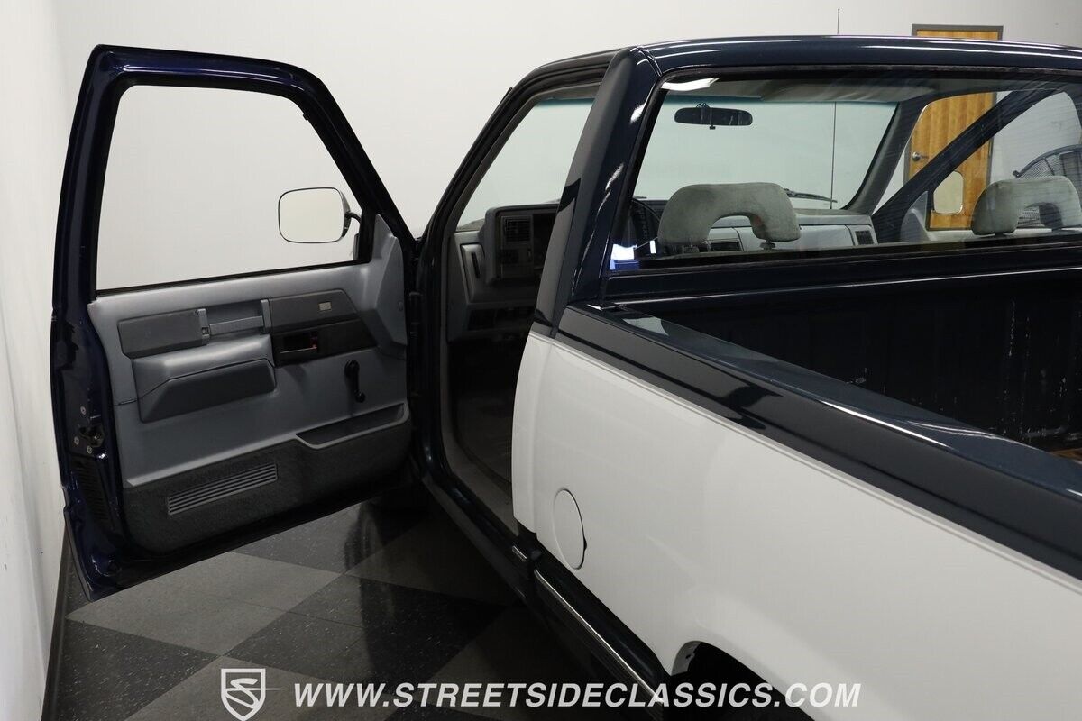 Chevrolet-Silverado-1500-Pickup-1988-Blue-Gray-211011-33