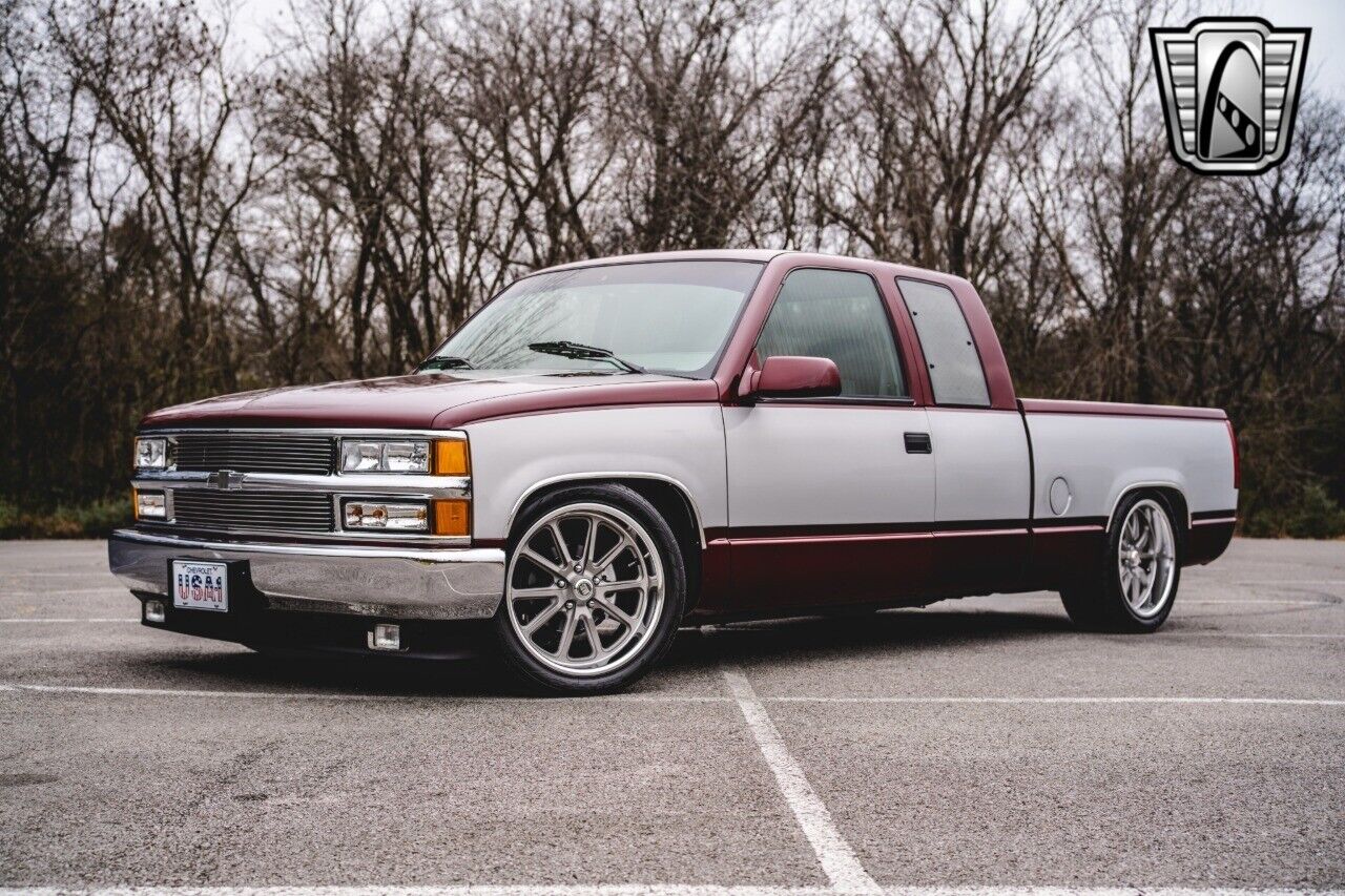 Chevrolet-Silverado-1500-Pickup-1994-Burgandy-Gray-562929-2