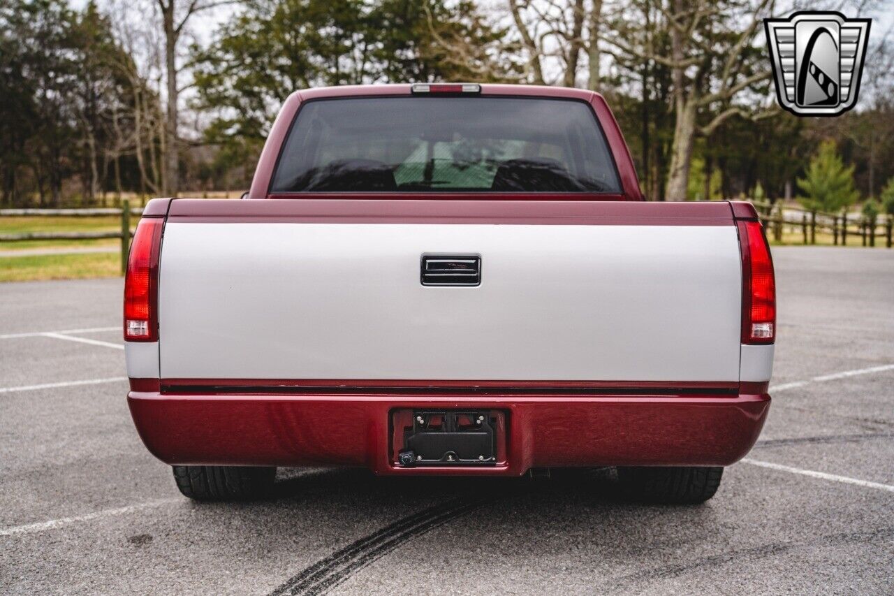 Chevrolet-Silverado-1500-Pickup-1994-Burgandy-Gray-562929-5