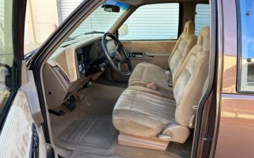 Chevrolet-Silverado-1500-extra-cab-short-bed-5.7l-v8-lowered-1994-brown-180246-6