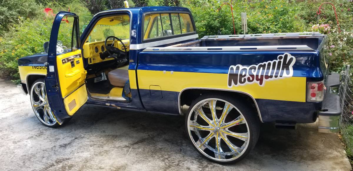 Chevrolet-Silverado-1986-custom-109435-1