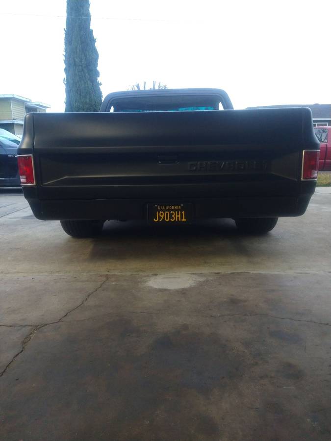 Chevrolet-Silverado-1987-black-202777-2