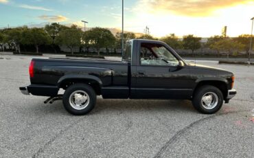 Chevrolet-Silverado-1988-black-251057-1