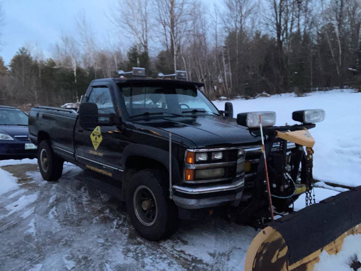 Chevrolet-Silverado-1988-black-265541-12