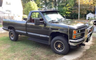 Chevrolet-Silverado-1988-black-265541-3