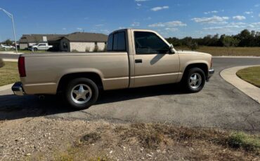 Chevrolet-Silverado-1990-yellow-453554-8