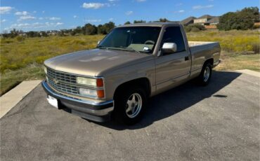 Chevrolet-Silverado-1990-yellow-453554-9