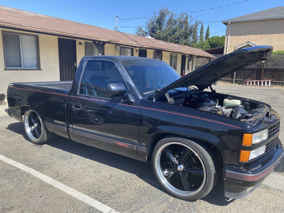 Chevrolet-Silverado-1992-black-288313