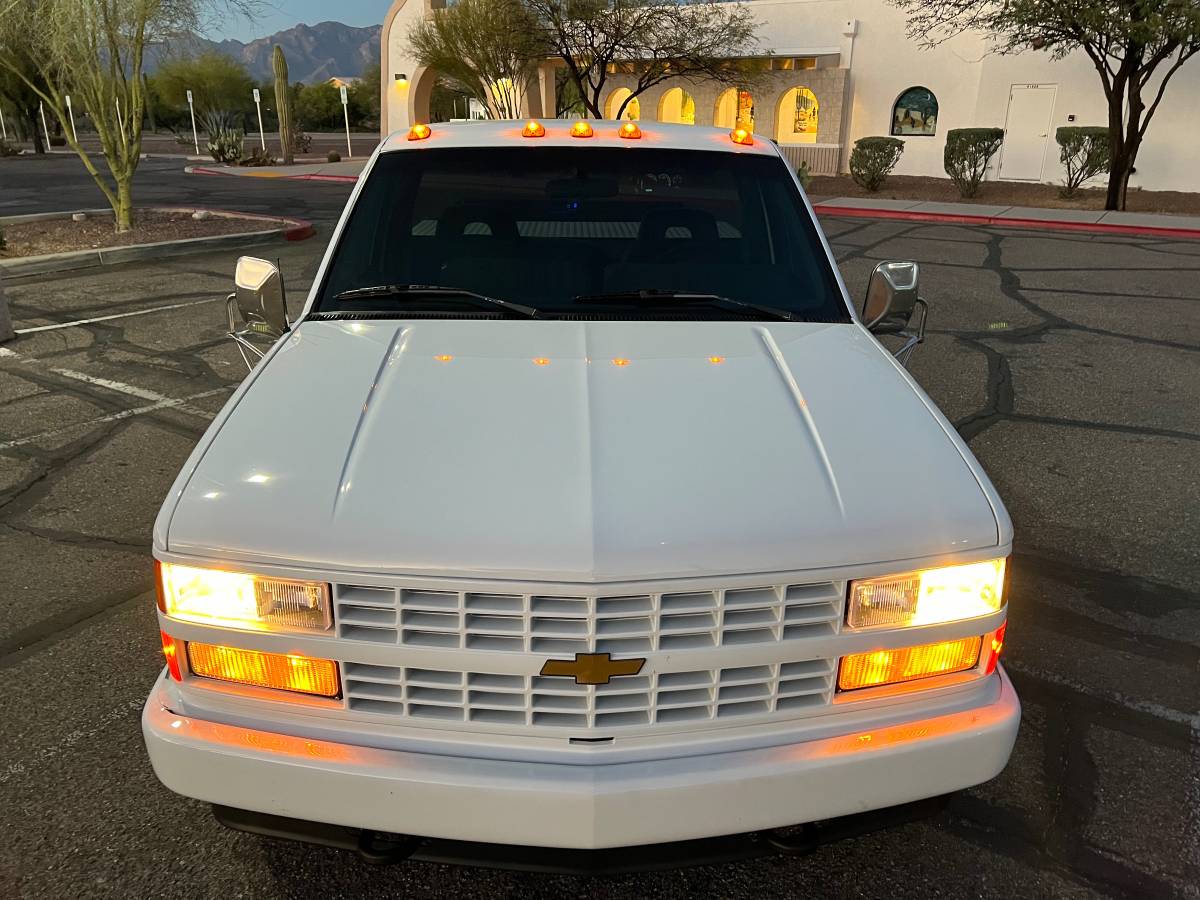 Chevrolet-Silverado-1992-white-6437-20