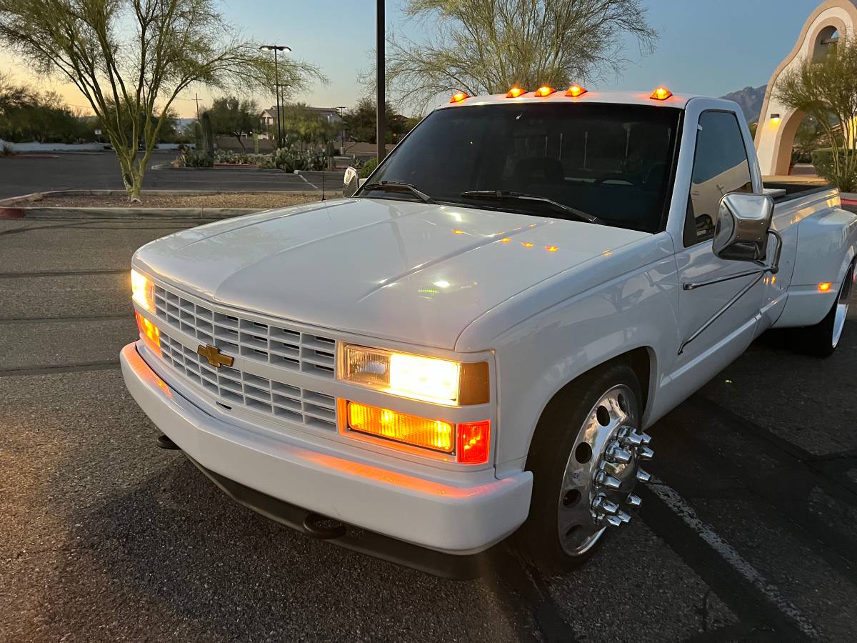 Chevrolet-Silverado-1992-white-6437-21