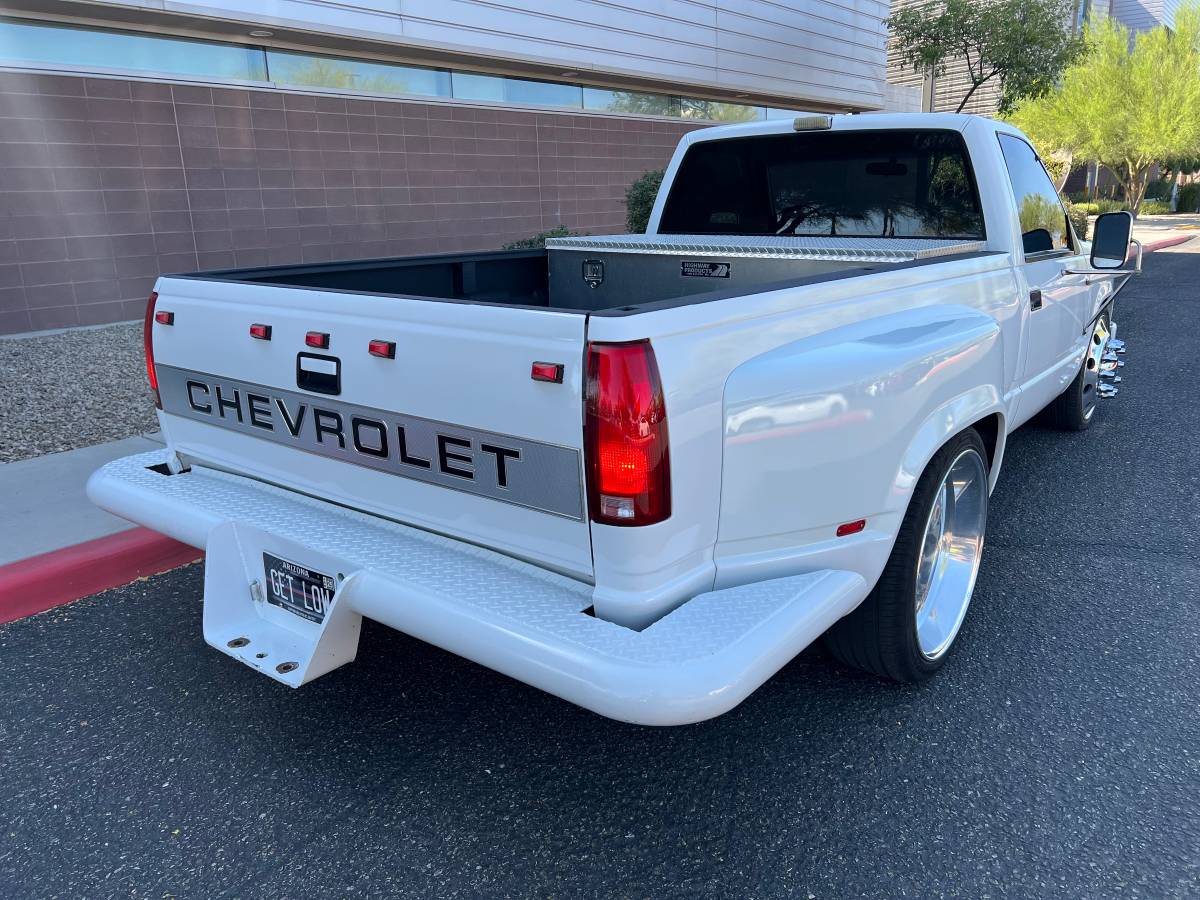 Chevrolet-Silverado-1992-white-6437-7