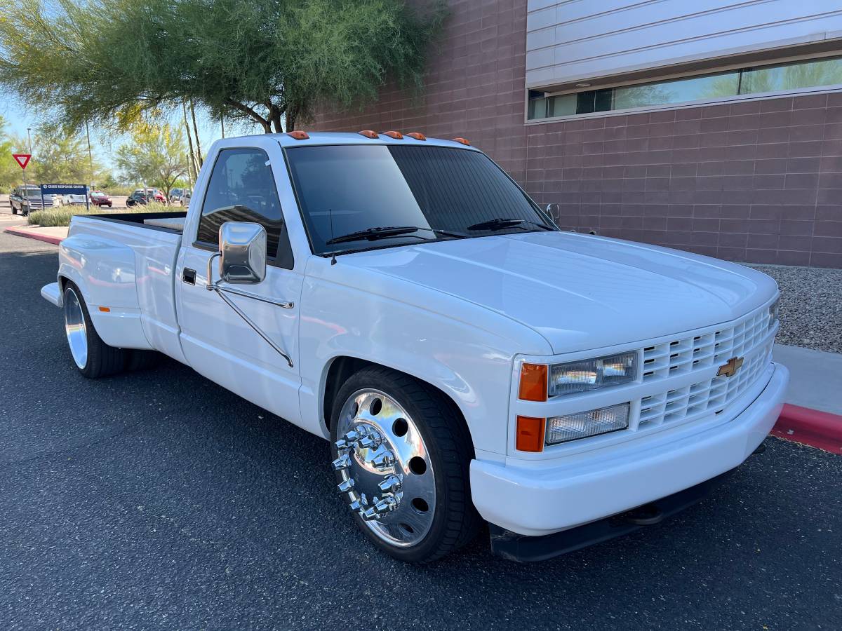 Chevrolet-Silverado-1992-white-6437-8