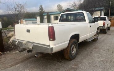 Chevrolet-Silverado-2500-1989-white-391874-3