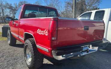 Chevrolet-Silverado-4x4-1995-red-321868-4