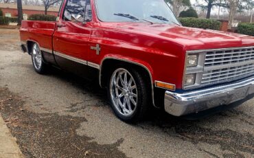 Chevrolet-Silverado-c10-1984-151474-3