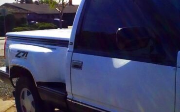 Chevrolet-Silverado-stepside-1993-white-15128