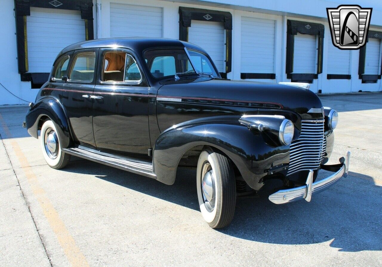 Chevrolet-Special-Deluxe-Berline-1940-Black-Tan-116772-8