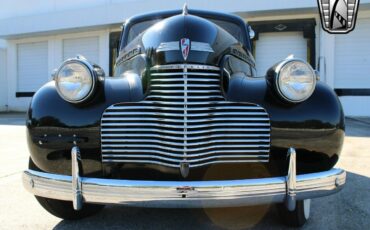 Chevrolet-Special-Deluxe-Berline-1940-Black-Tan-116772-9