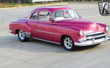 Chevrolet-Special-Deluxe-Coupe-1951-Raspberry-metallic-White-409-9