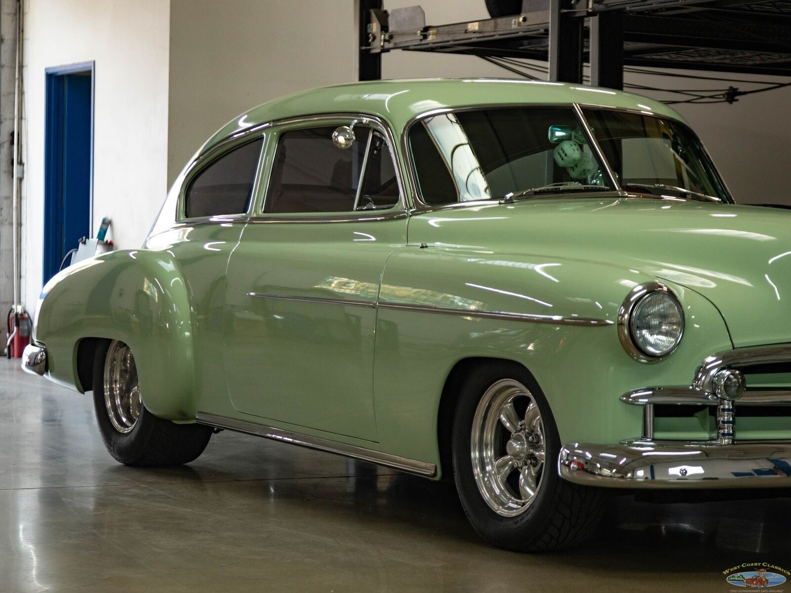 Chevrolet-Special-Fleetline-Berline-1950-Green-Tan-3438-10