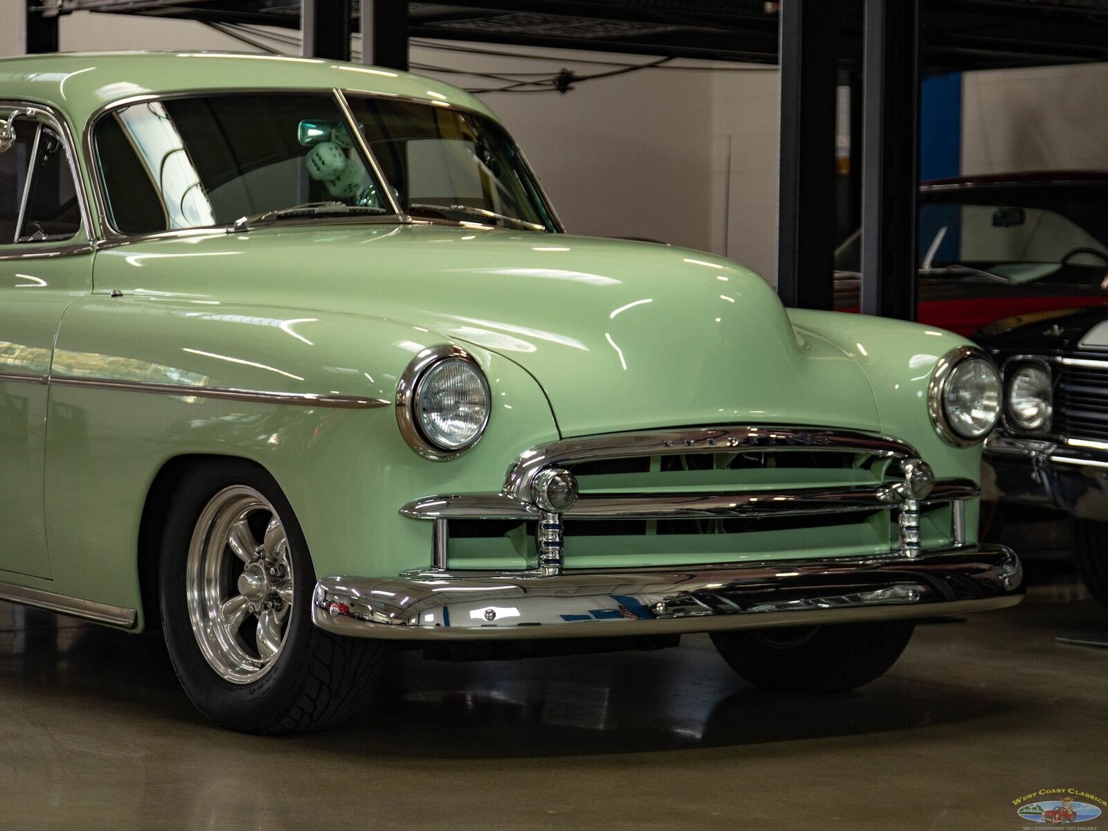 Chevrolet-Special-Fleetline-Berline-1950-Green-Tan-3438-11