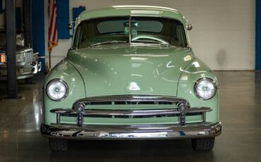 Chevrolet-Special-Fleetline-Berline-1950-Green-Tan-3438-12