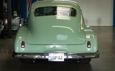 Chevrolet-Special-Fleetline-Berline-1950-Green-Tan-3438-16