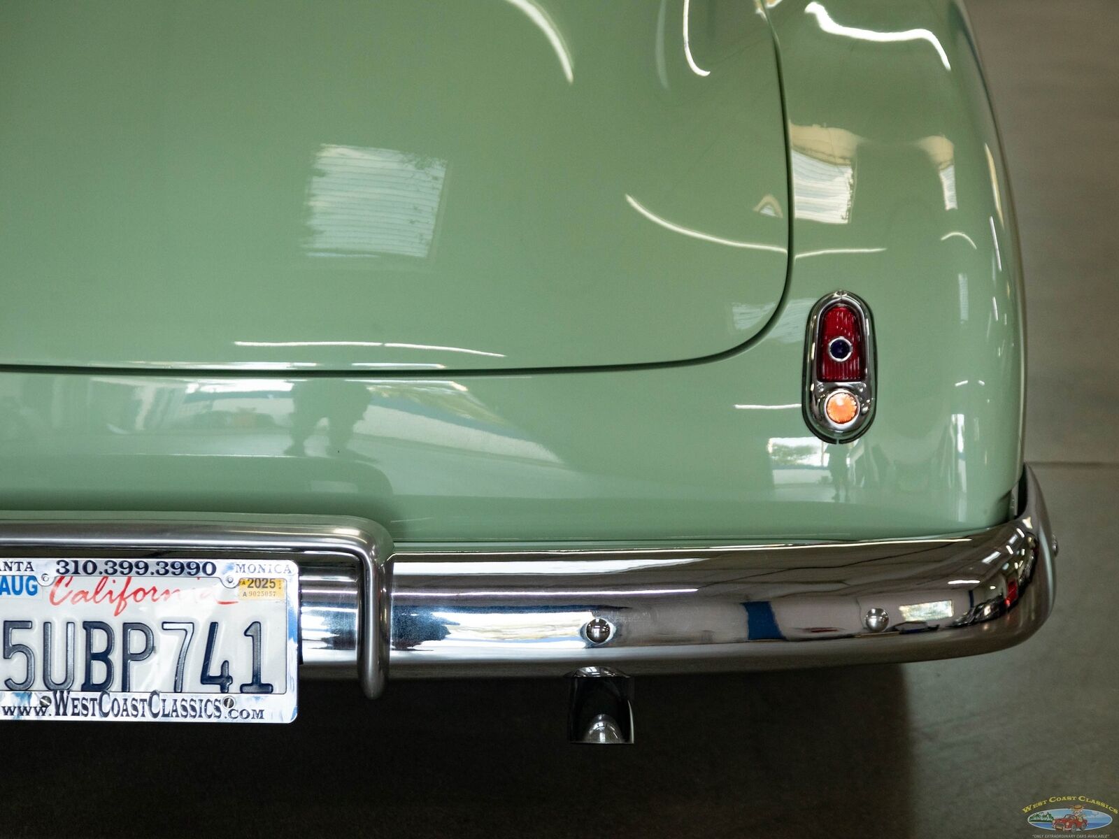 Chevrolet-Special-Fleetline-Berline-1950-Green-Tan-3438-19