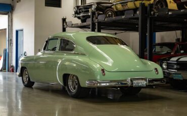 Chevrolet-Special-Fleetline-Berline-1950-Green-Tan-3438-20