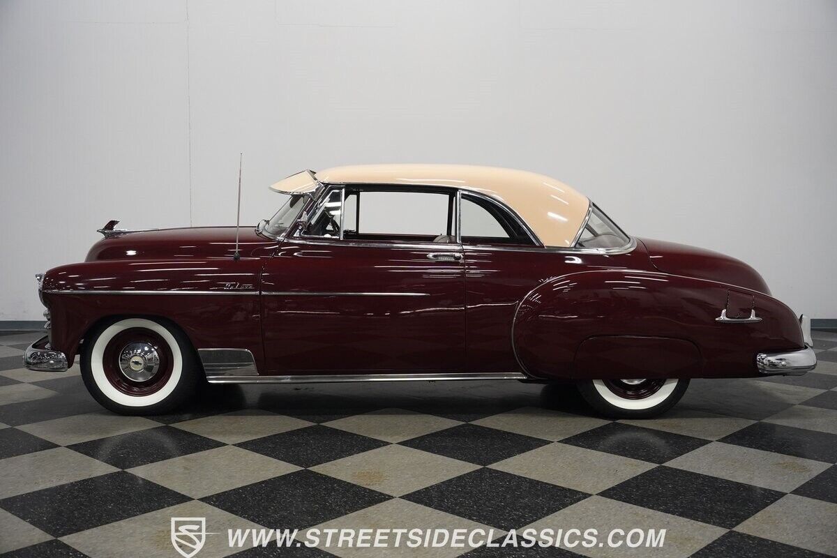 Chevrolet-Styleline-1950-Burgundy-Tan-7483-10