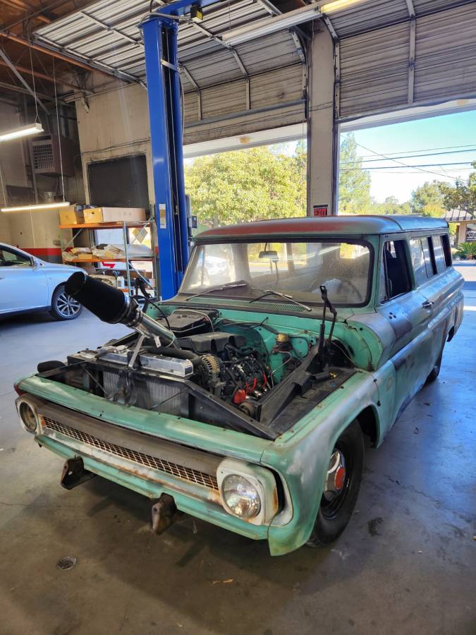 Chevrolet-Suburban-1500-1966-green-1609-13