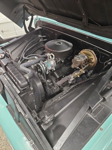 Chevrolet-Suburban-1965-Aqua-Black-133576-21