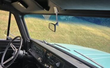 Chevrolet-Suburban-1965-Aqua-Black-133576-3