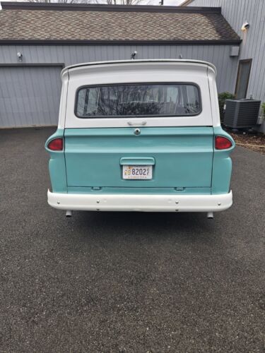 Chevrolet-Suburban-1965-Aqua-Black-133576-9