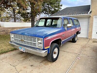 Chevrolet Suburban  1984 à vendre