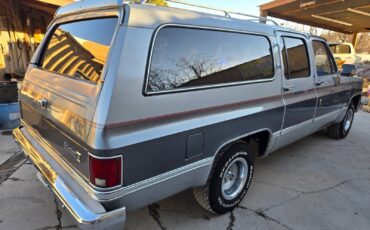 Chevrolet-Suburban-1985-SilverGray-Tan-192960-7