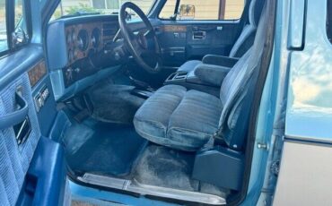 Chevrolet-Suburban-1989-Blue-Blue-118287-15