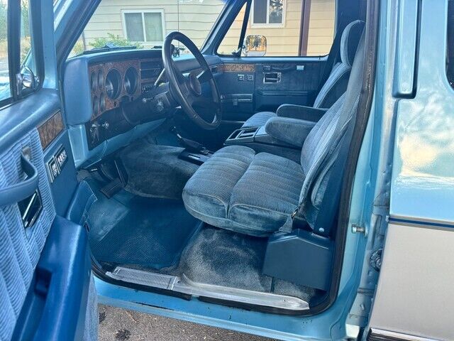 Chevrolet-Suburban-1989-Blue-Blue-118287-15