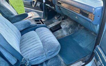 Chevrolet-Suburban-1989-Blue-Blue-118287-25