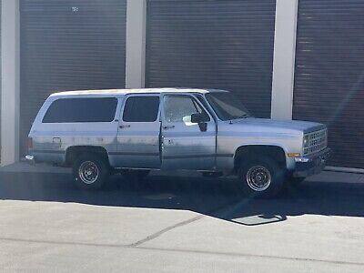 Chevrolet-Suburban-1991-Blue-159325-4