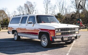 Chevrolet-Suburban-Cabriolet-1991-Red-Red-176849-8