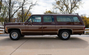 Chevrolet-Suburban-Pickup-1977-Brown-Tan-80081-2