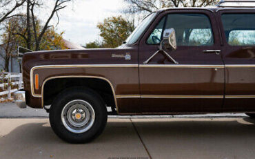 Chevrolet-Suburban-Pickup-1977-Brown-Tan-80081-3