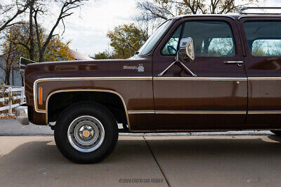 Chevrolet-Suburban-Pickup-1977-Brown-Tan-80081-3