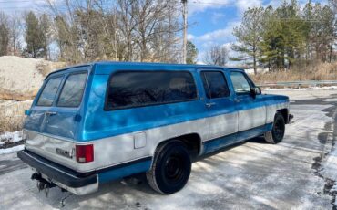 Chevrolet-Suburban-diesel-1991-239792-2