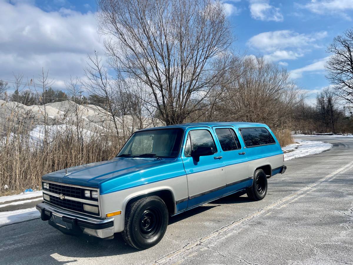 Chevrolet-Suburban-diesel-1991-239792-7