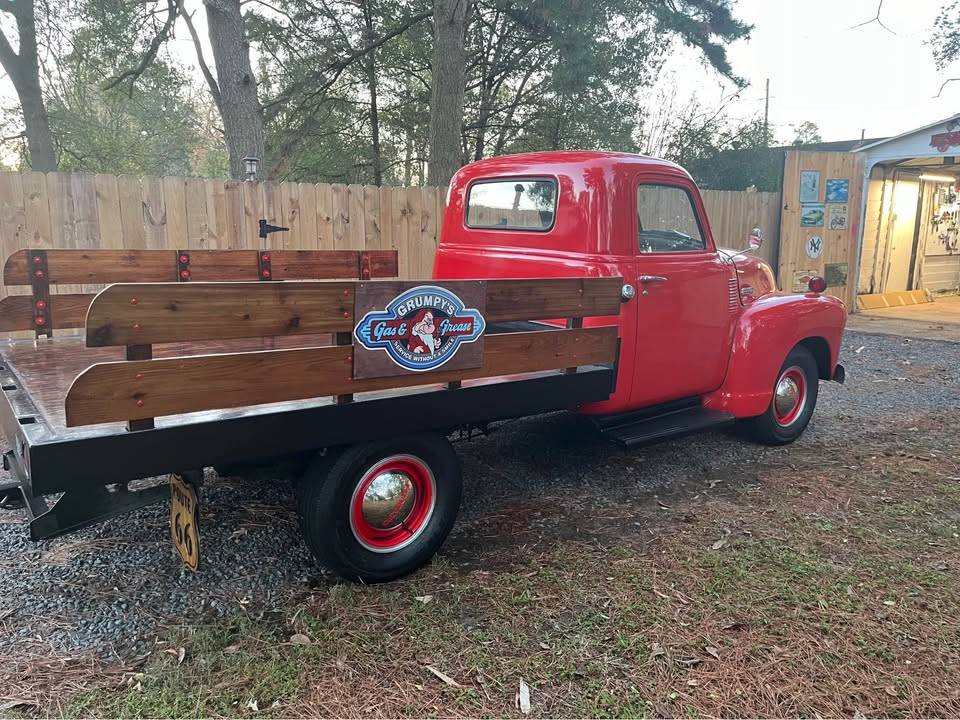 Chevrolet-Truck-1950-red-12070-1