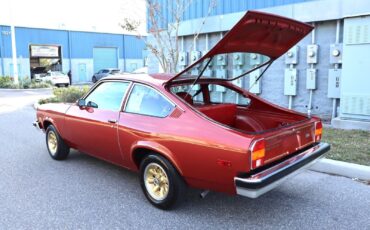 Chevrolet-Vega-Coupe-1976-Red-Black-4995-36